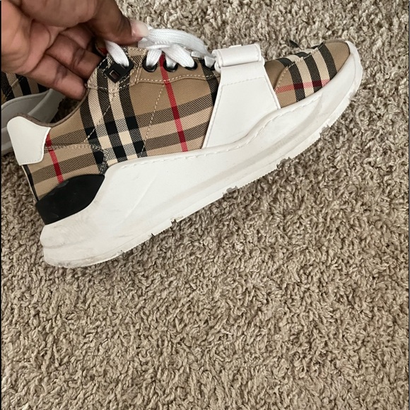 COPY - Burberry sneakers - Picture 8 of 16